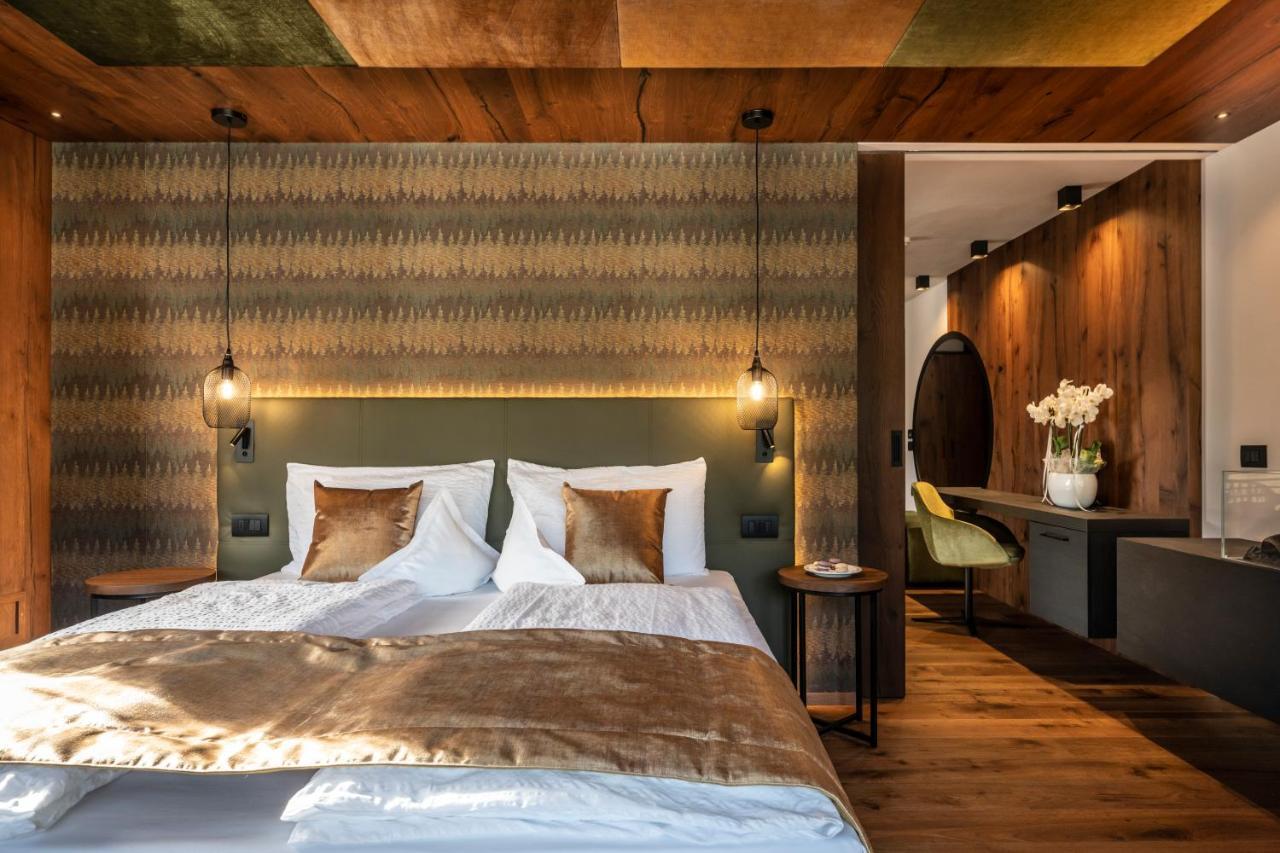 Hotel Ladinia Dolomites View Поцца-ди-Фасса Экстерьер фото